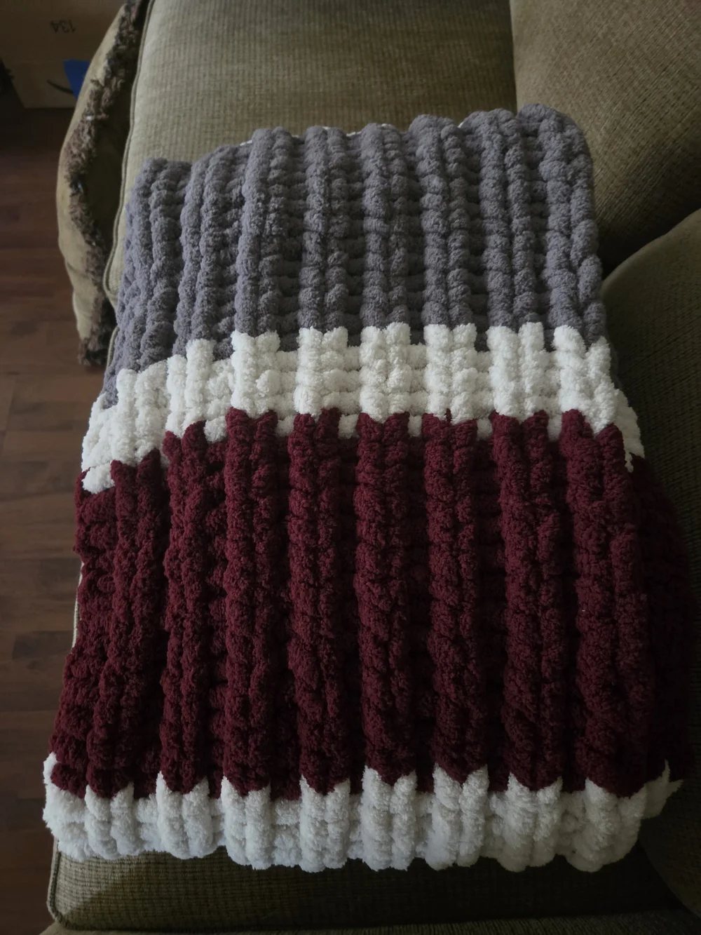 Cozy Chunky Throw Blanket